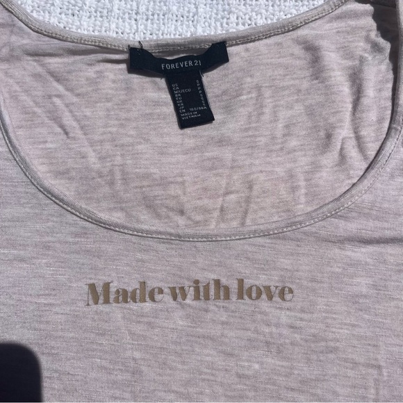 Forever 21 off-white loose graphic T size small - Picture 2 of 7